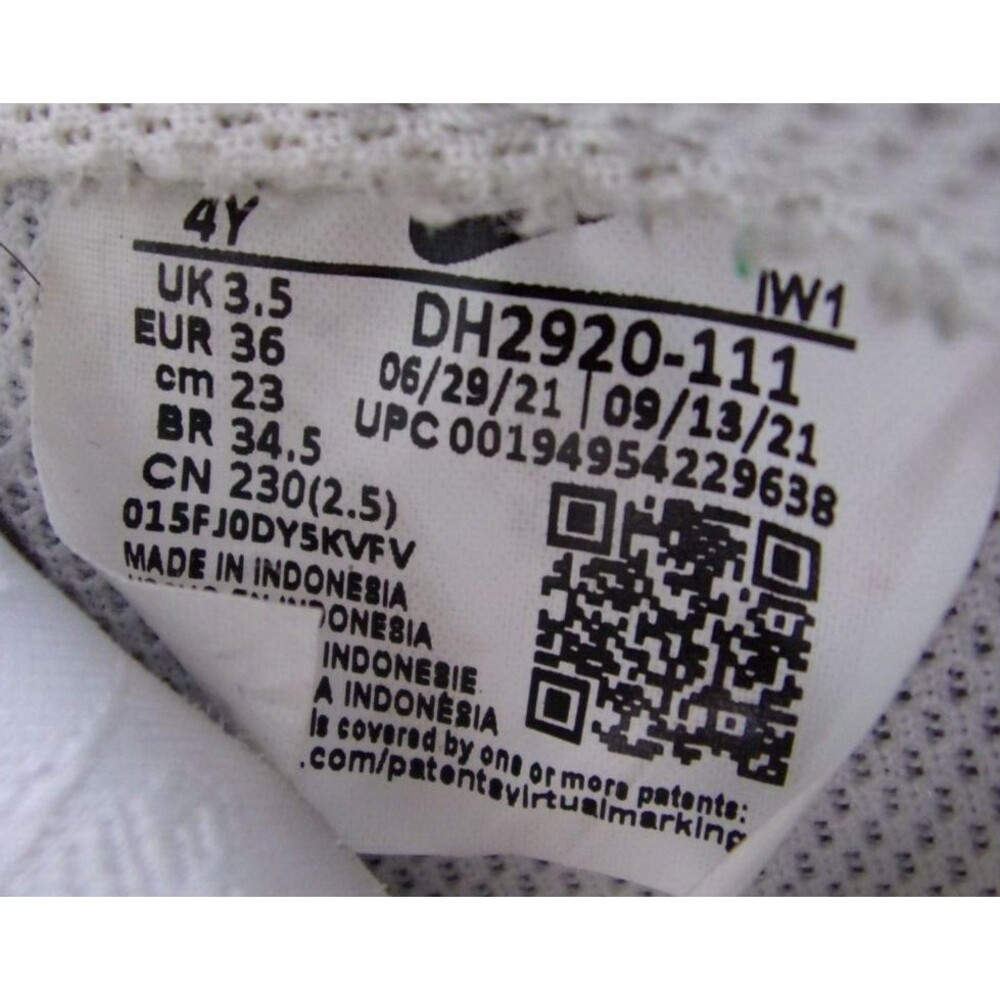 For @allyfish5 Nike Sneakers - Picture 9 of 9
